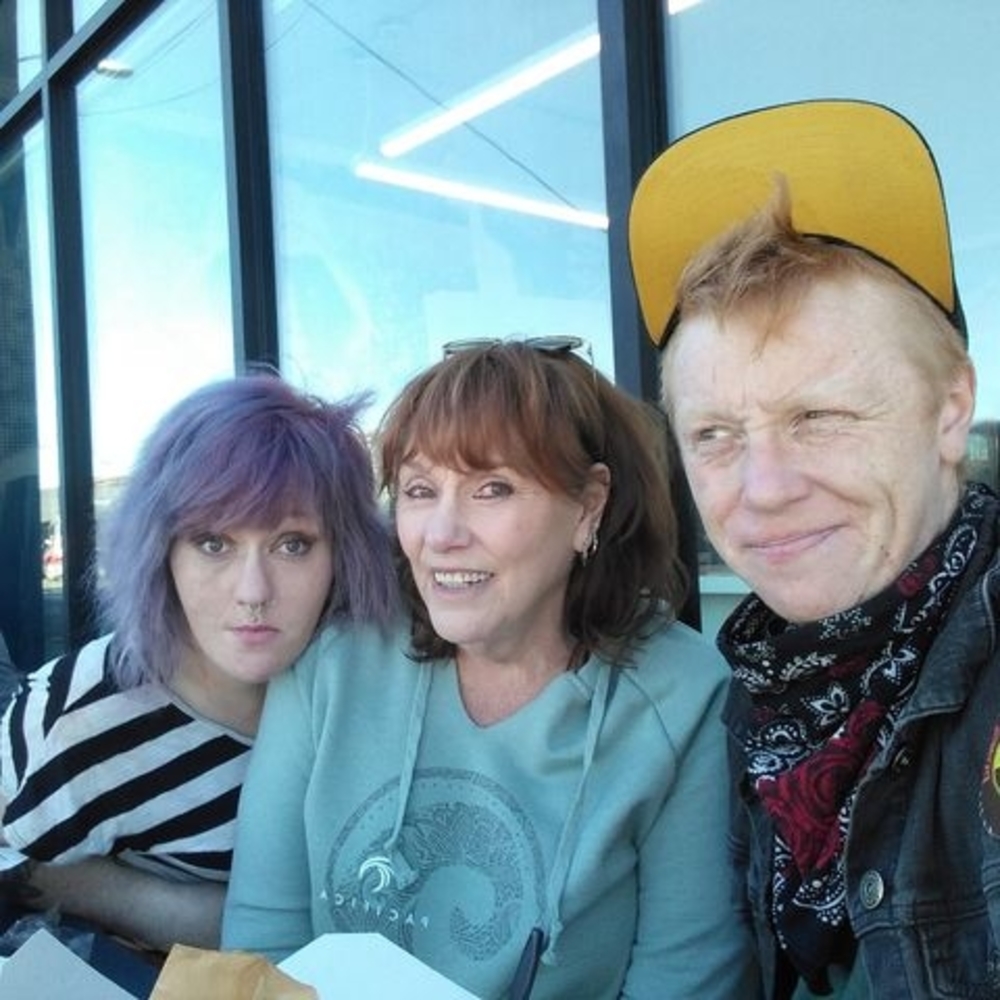 Meet your Posher, Kendall